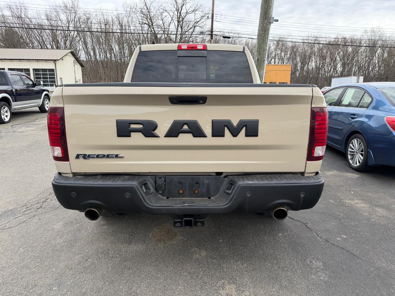 RAM 1500 Rebel 4x4 Crew Cab 5'7" Box 2017