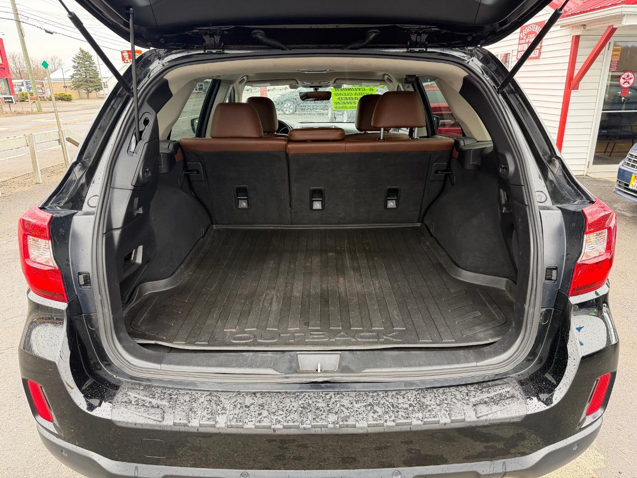 Subaru Outback 3.6R Touring 2017