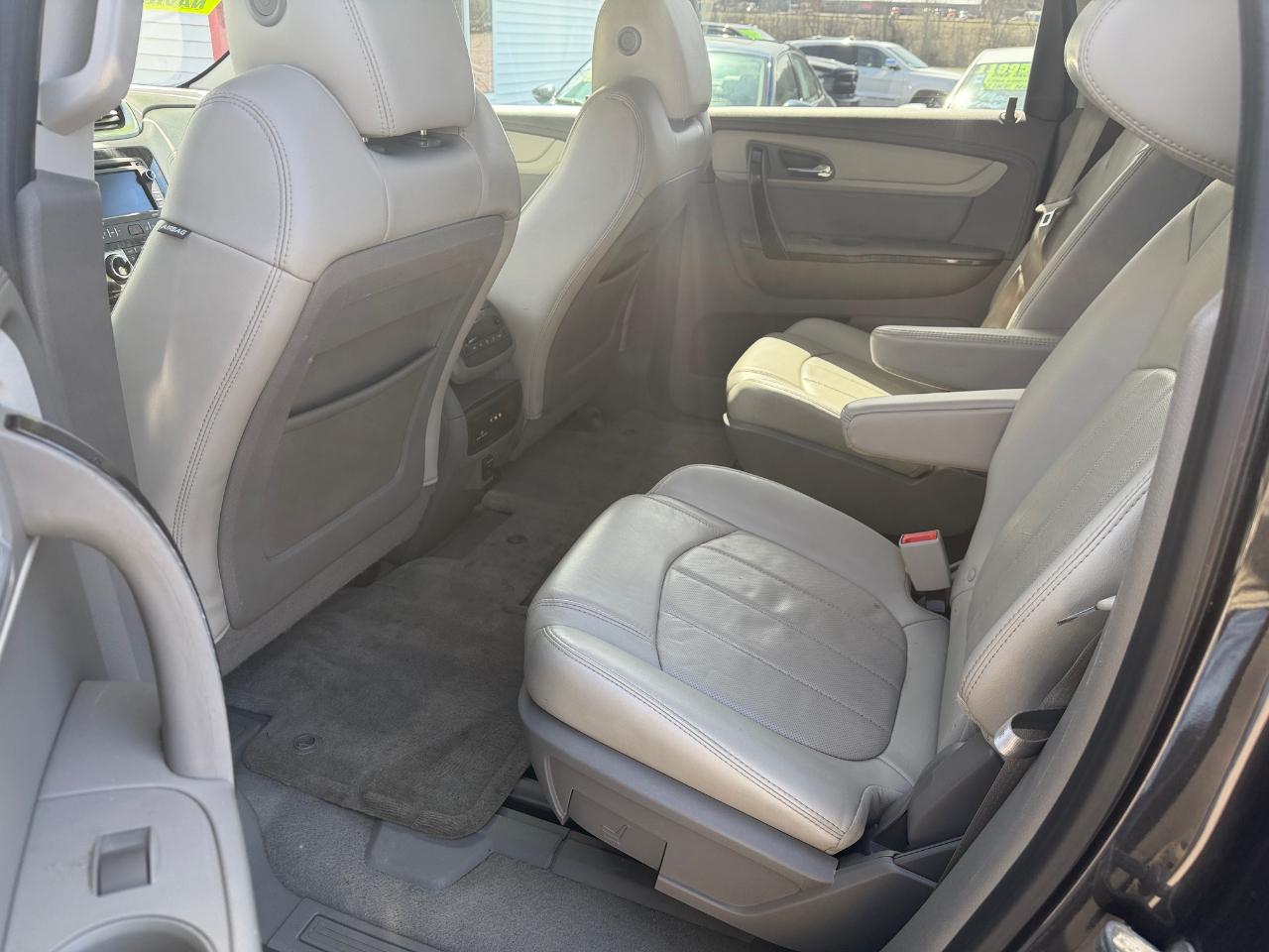 Chevrolet Traverse AWD 4dr LTZ 2015