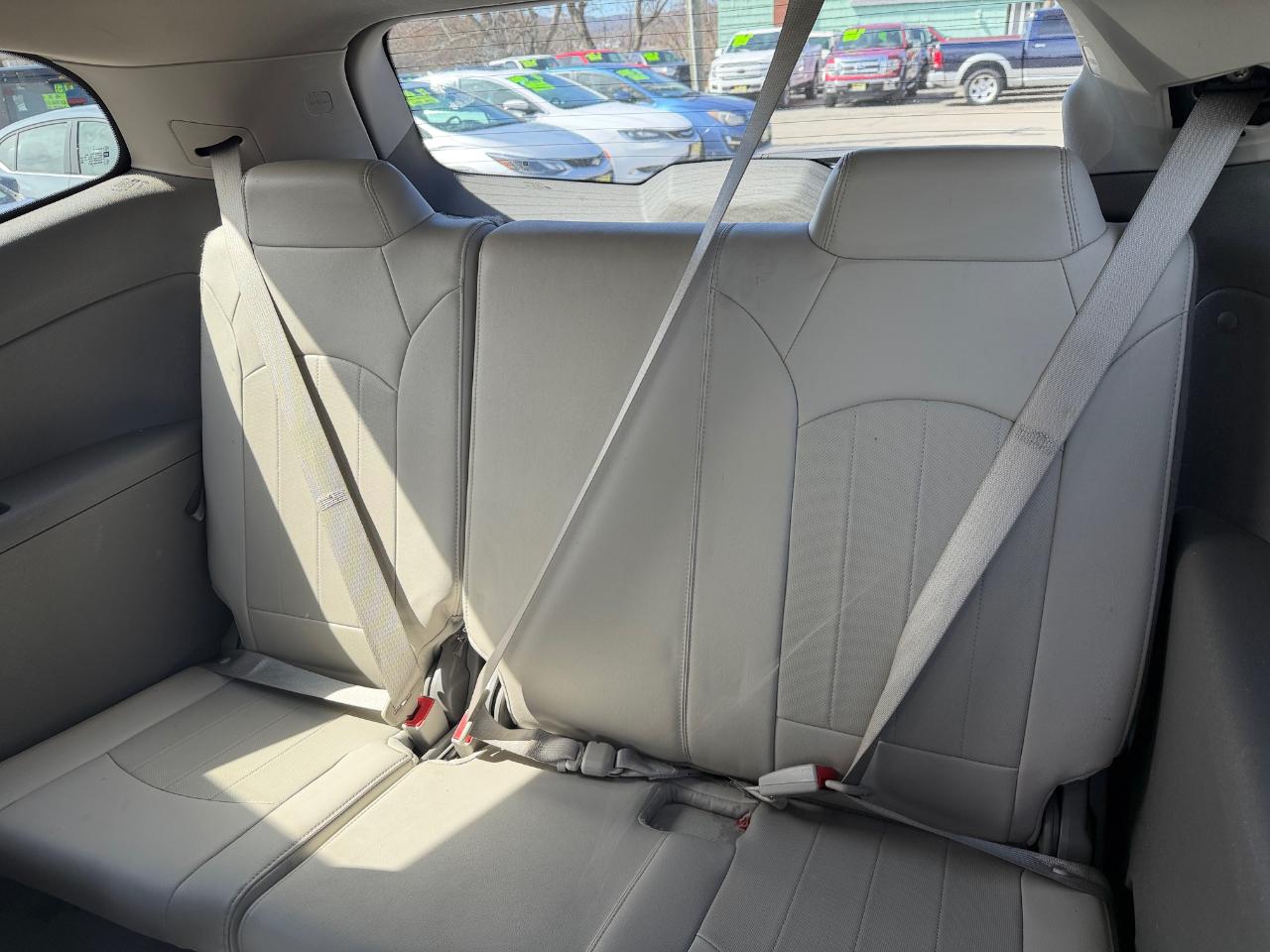 Chevrolet Traverse AWD 4dr LTZ 2015