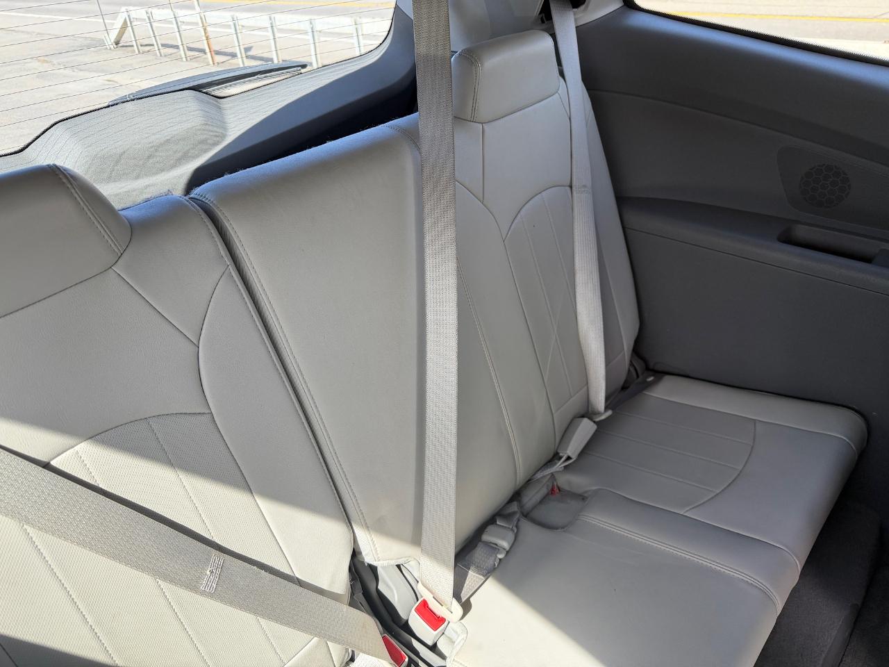 Chevrolet Traverse AWD 4dr LTZ 2015