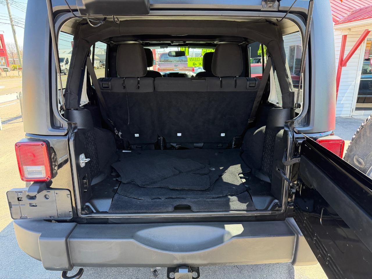 Jeep Wrangler JK Unlimited Sport S 4x4 2018