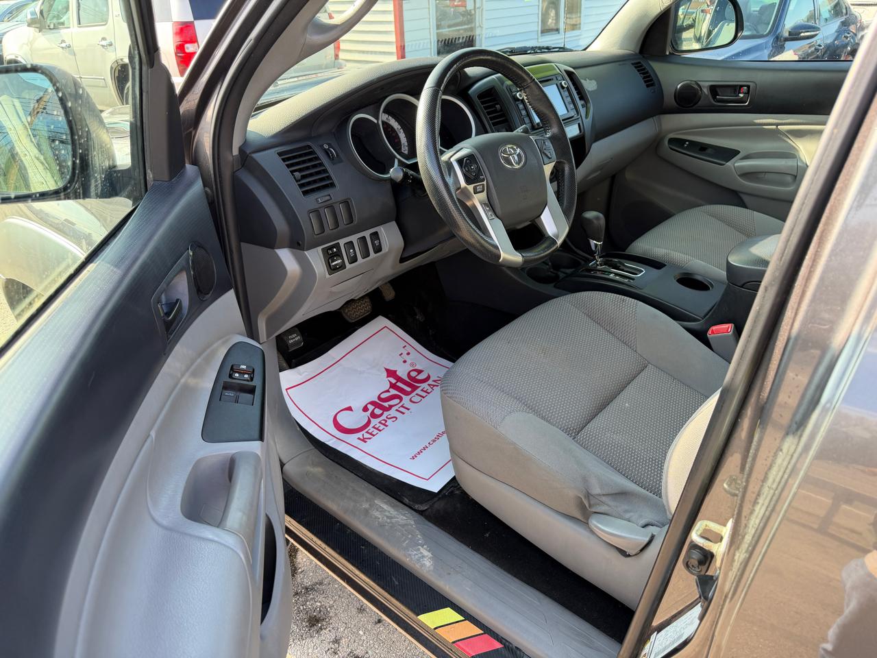 Toyota Tacoma 4WD Access Cab I4 AT (Natl) 2015