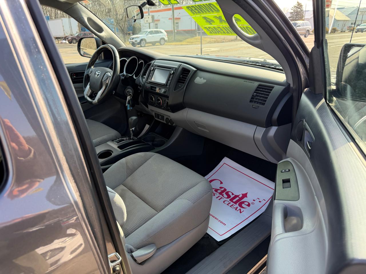 Toyota Tacoma 4WD Access Cab I4 AT (Natl) 2015