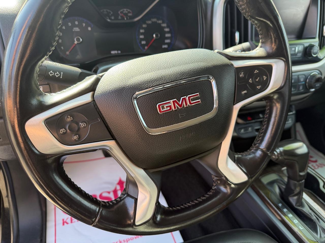 GMC Canyon 4WD Crew Cab 140.5" SLT 2018