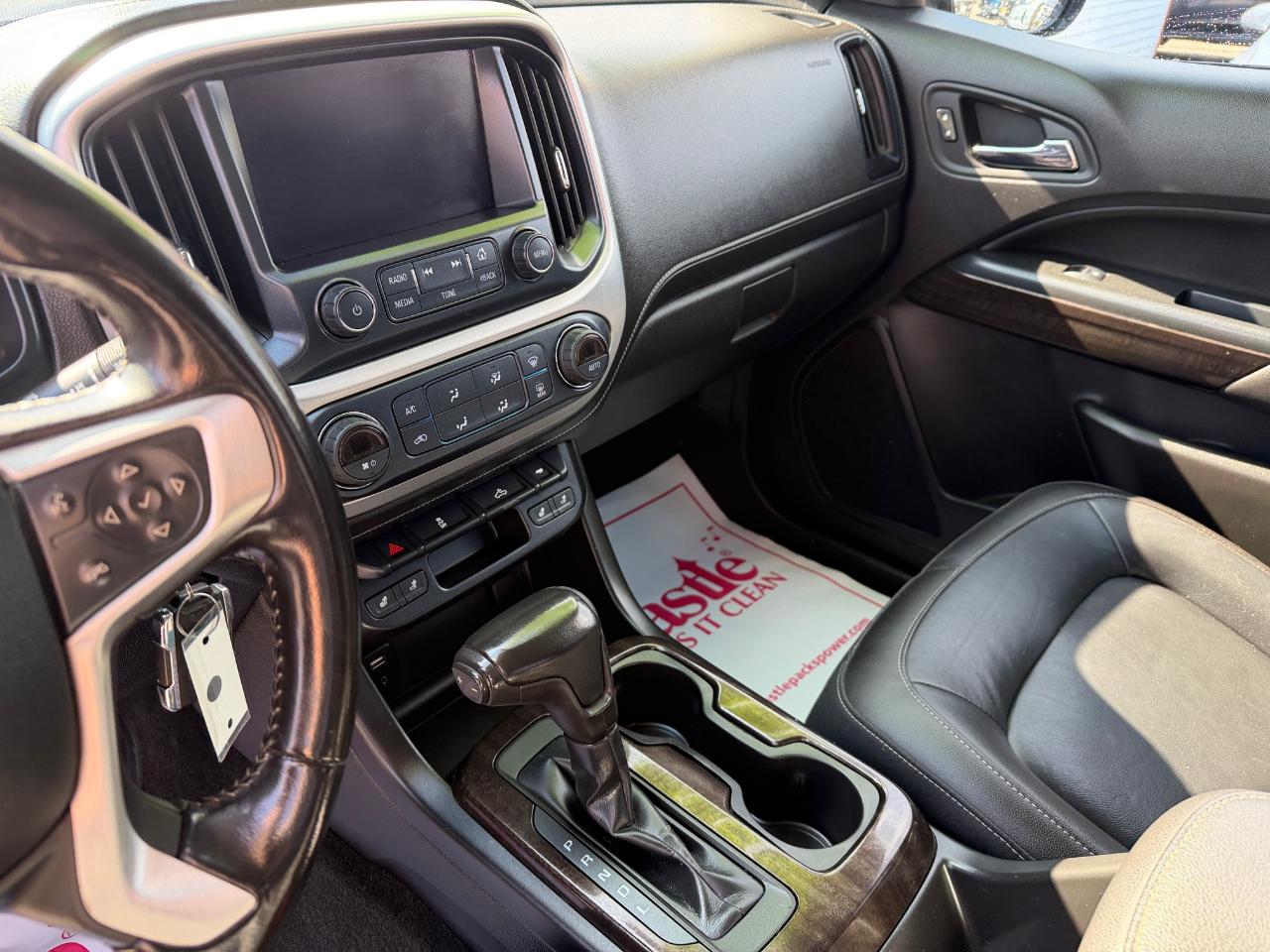 GMC Canyon 4WD Crew Cab 140.5" SLT 2018