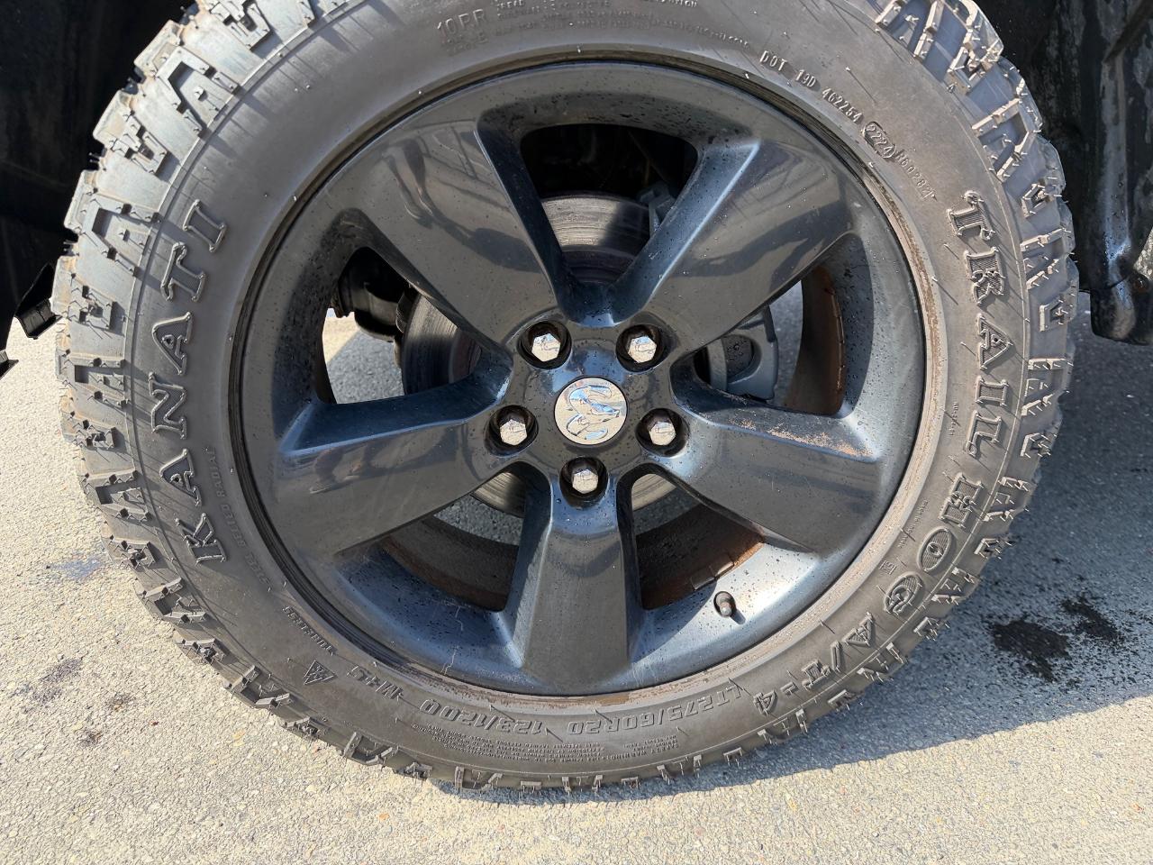 RAM 1500 4WD Reg Cab 120.5" Express 2014