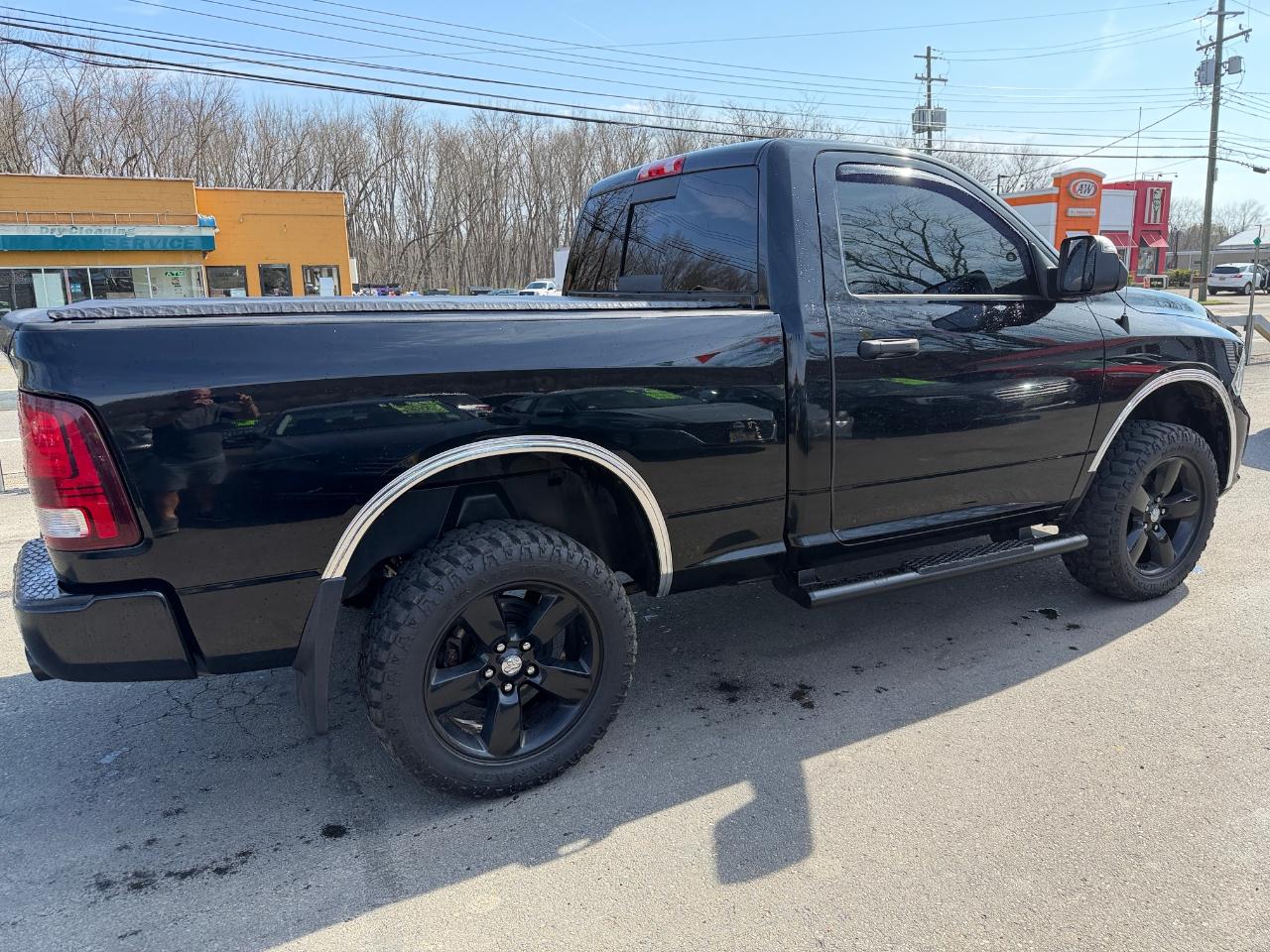 RAM 1500 4WD Reg Cab 120.5" Express 2014