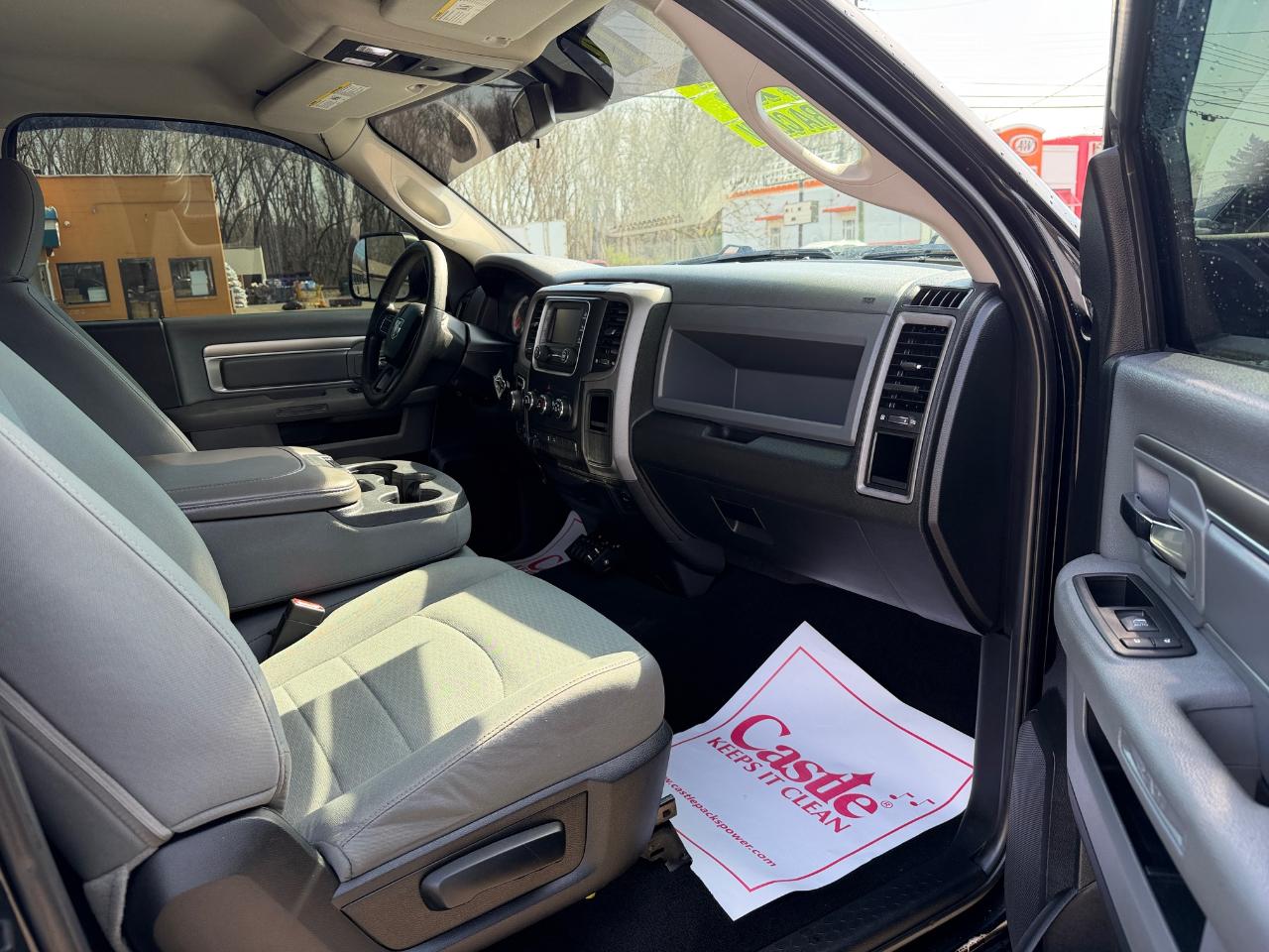 RAM 1500 4WD Reg Cab 120.5" Express 2014