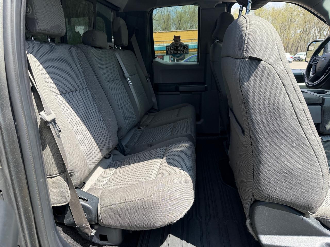 Ford F-150 Supercab 157" 4WD XLT 2017
