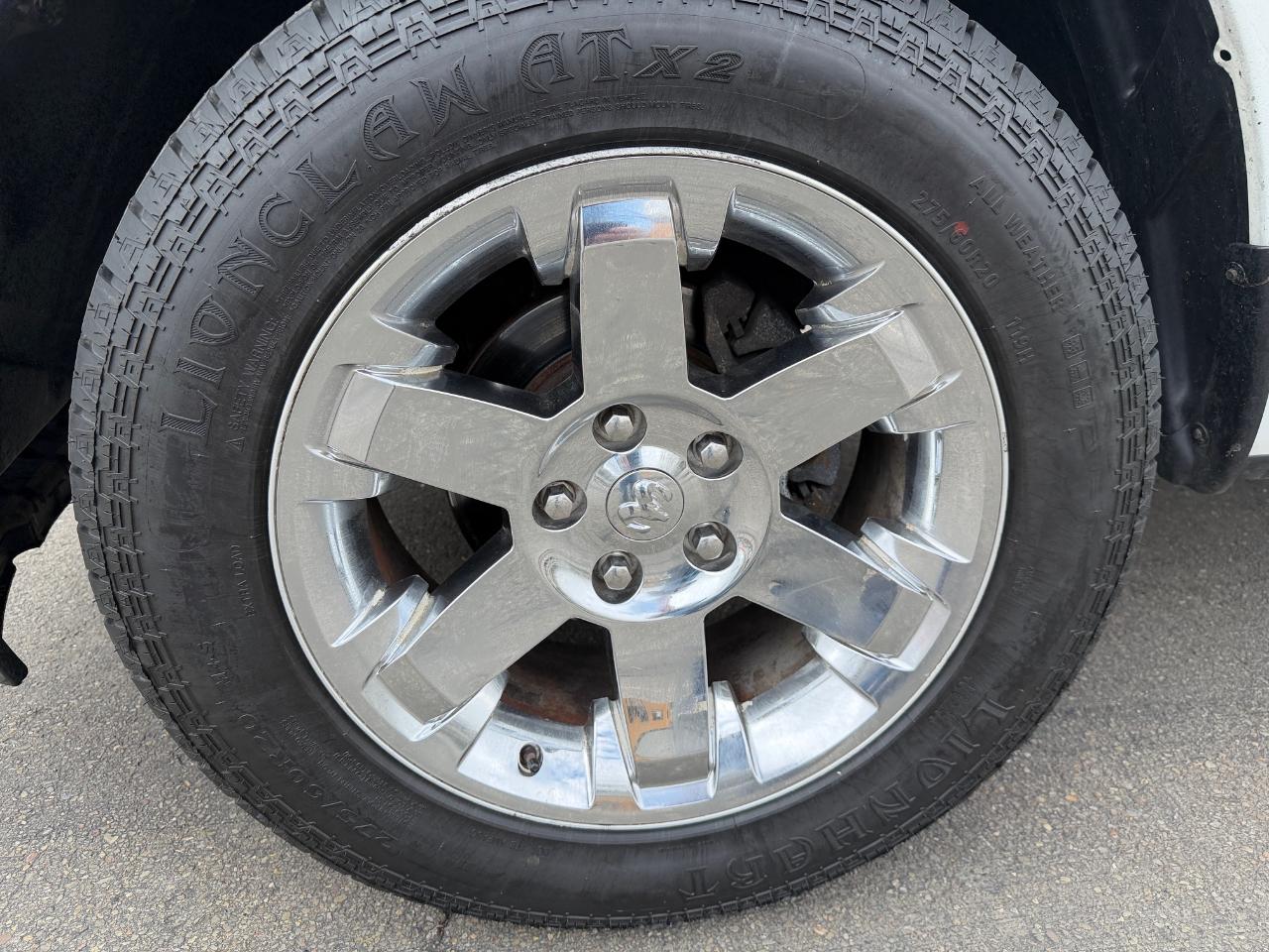 RAM 1500 Tradesman 4x4 Regular Cab 8' Box 2017