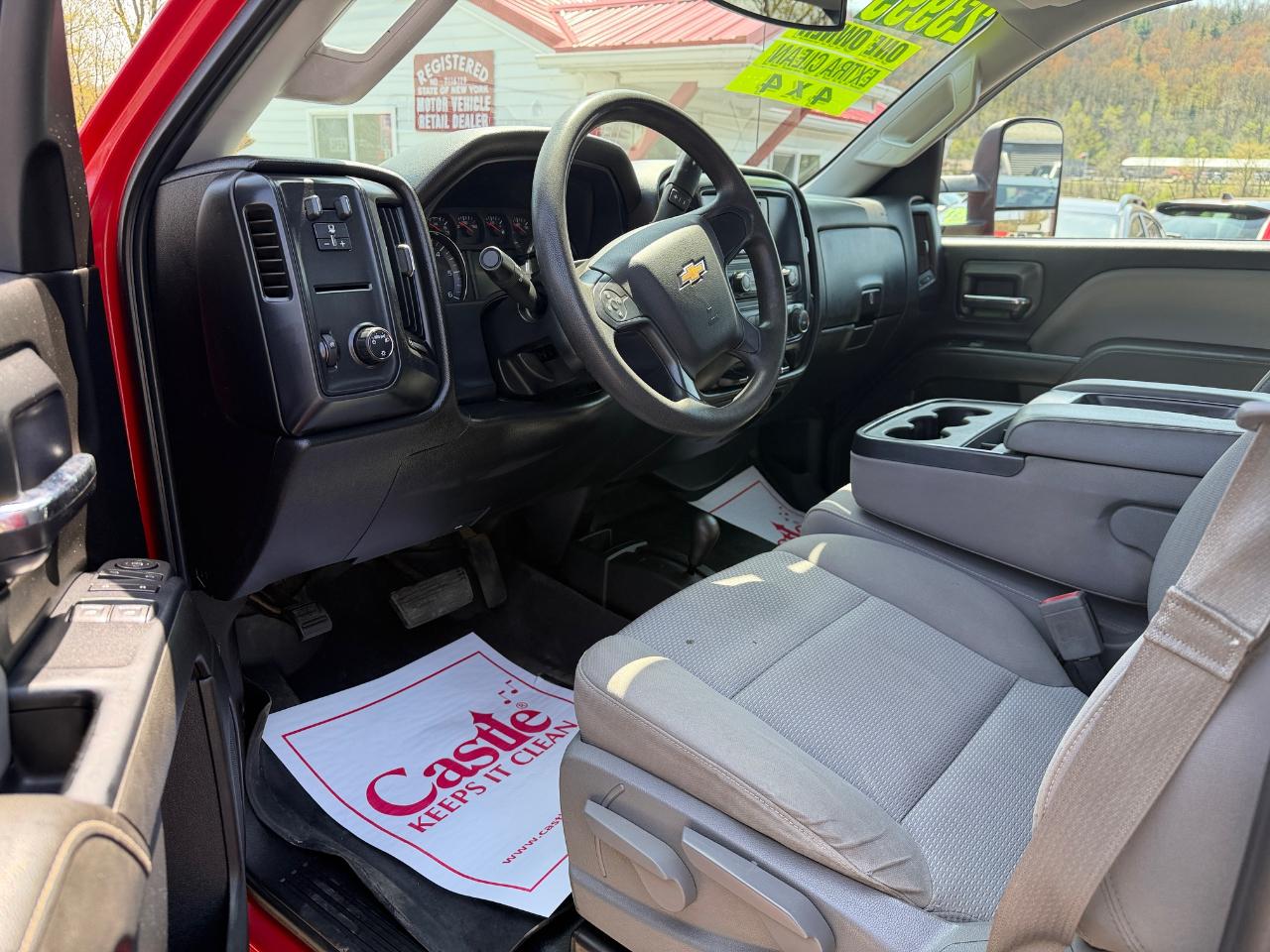 Chevrolet Silverado 2500HD 4WD Reg Cab 133.6" Work Truck 2015