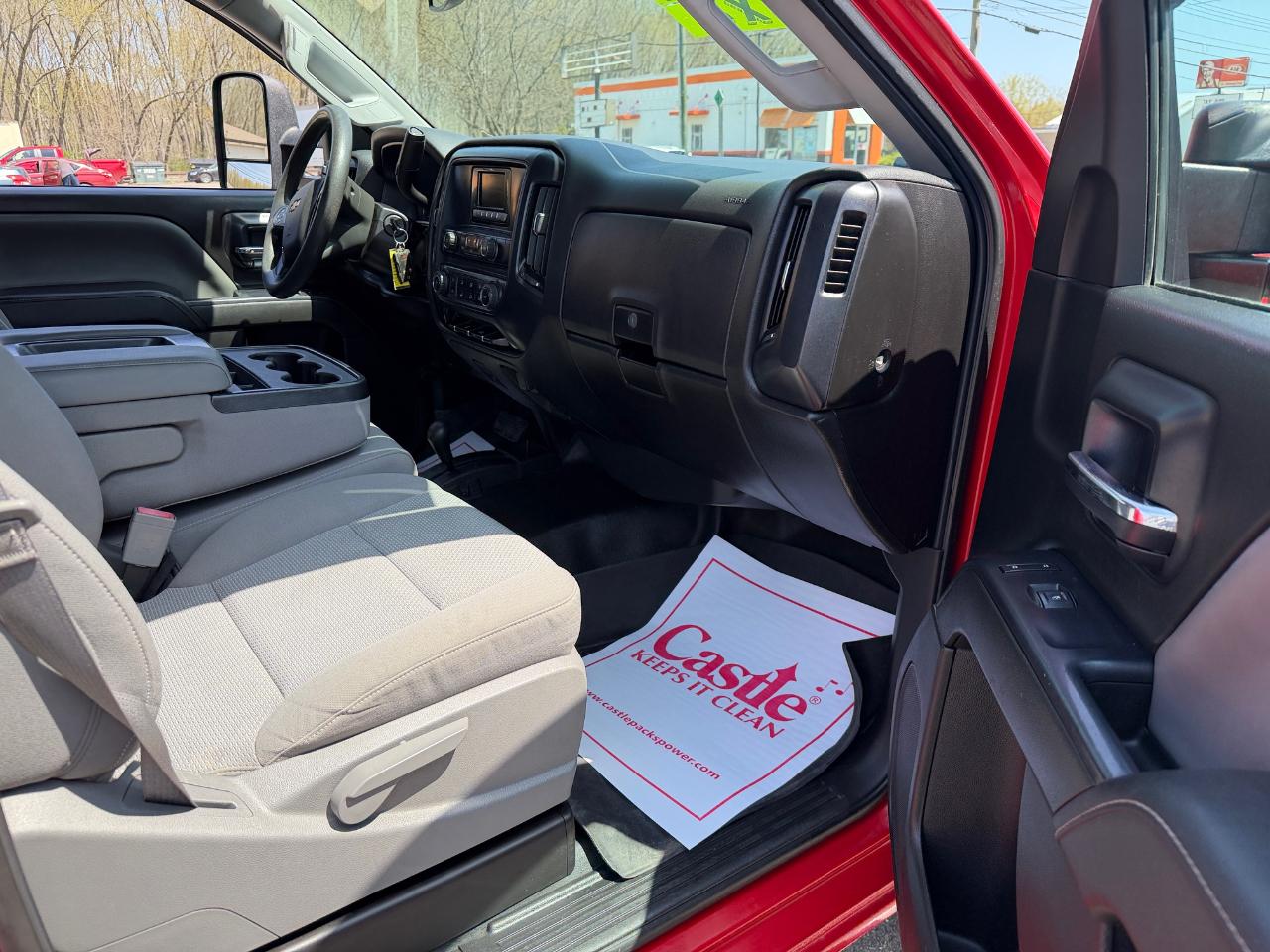 Chevrolet Silverado 2500HD 4WD Reg Cab 133.6" Work Truck 2015