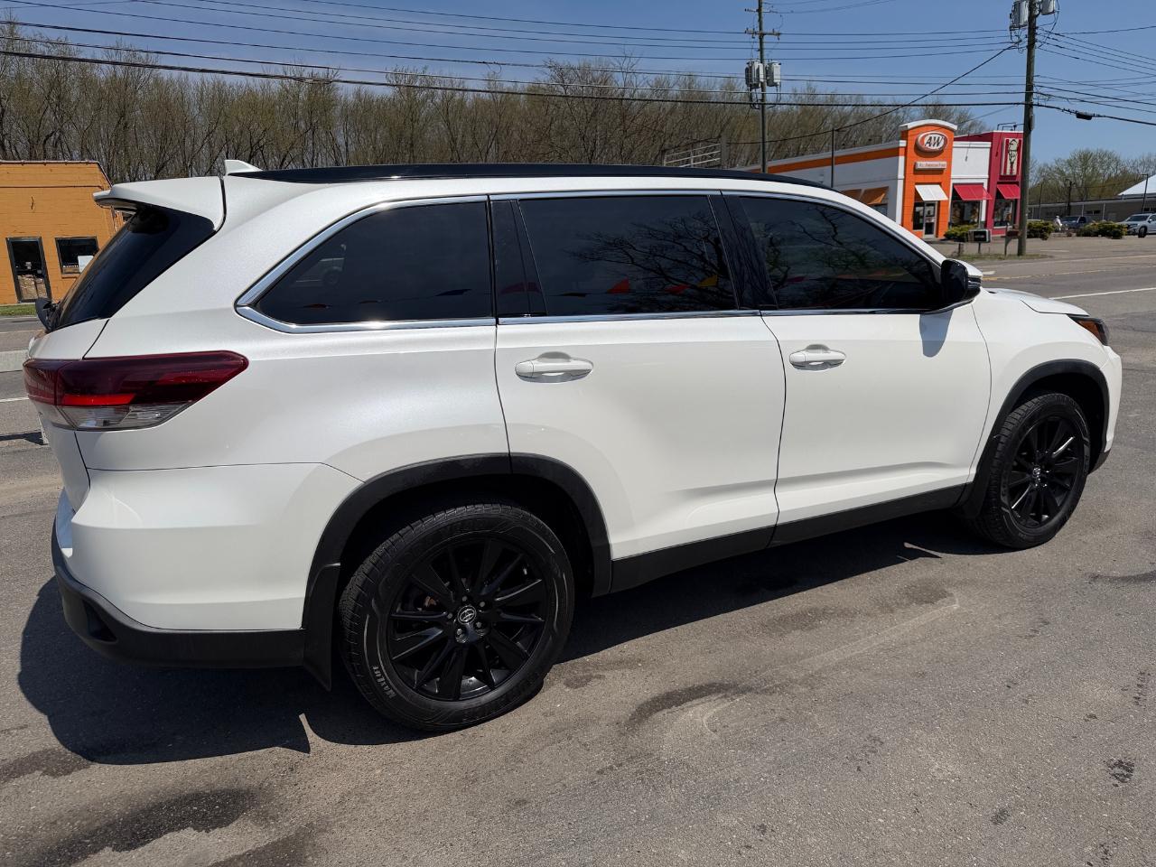 Toyota Highlander XLE V6 AWD (Natl) 2019