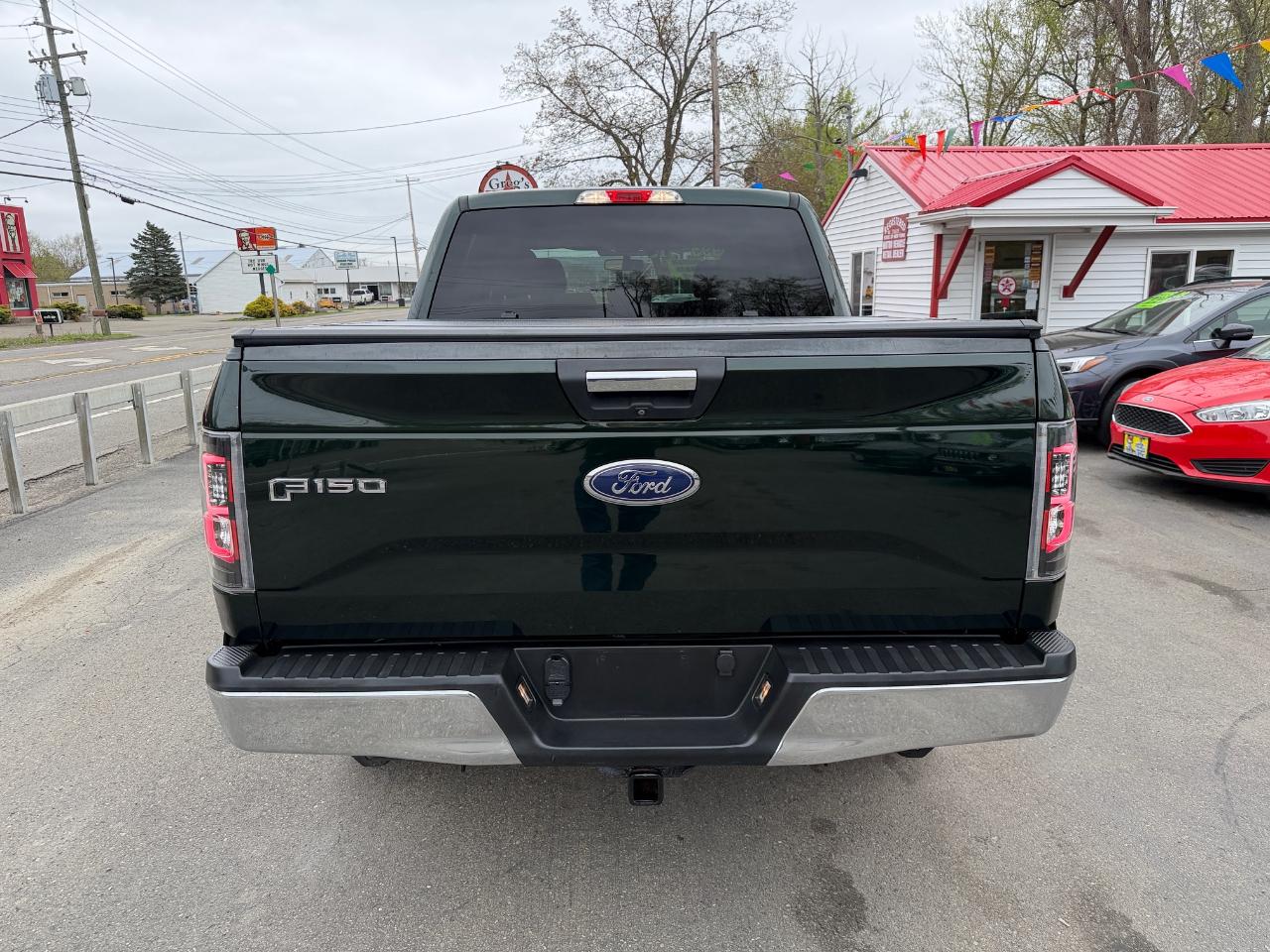 Ford F-150 4WD SuperCrew 145" XLT 2015