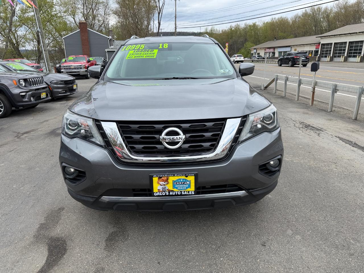 Nissan Pathfinder 4x4 SV 2018