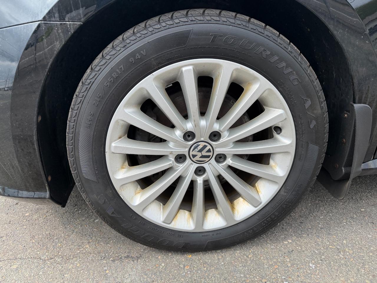 Volkswagen Passat 4dr Sdn 1.8T Auto SE PZEV 2016