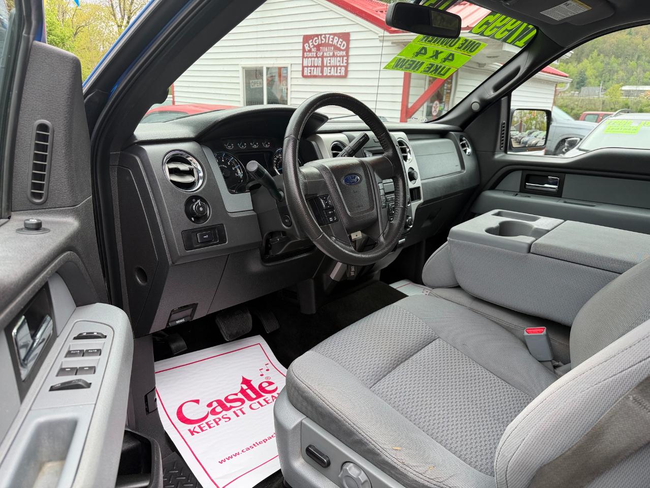 Ford F-150 4WD SuperCrew 145" XLT 2013