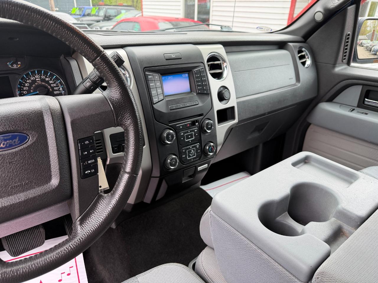 Ford F-150 4WD SuperCrew 145" XLT 2013