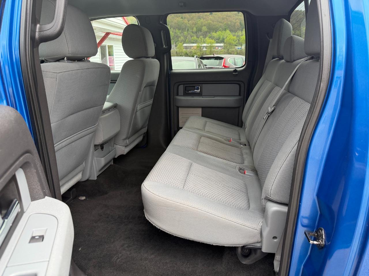Ford F-150 4WD SuperCrew 145" XLT 2013