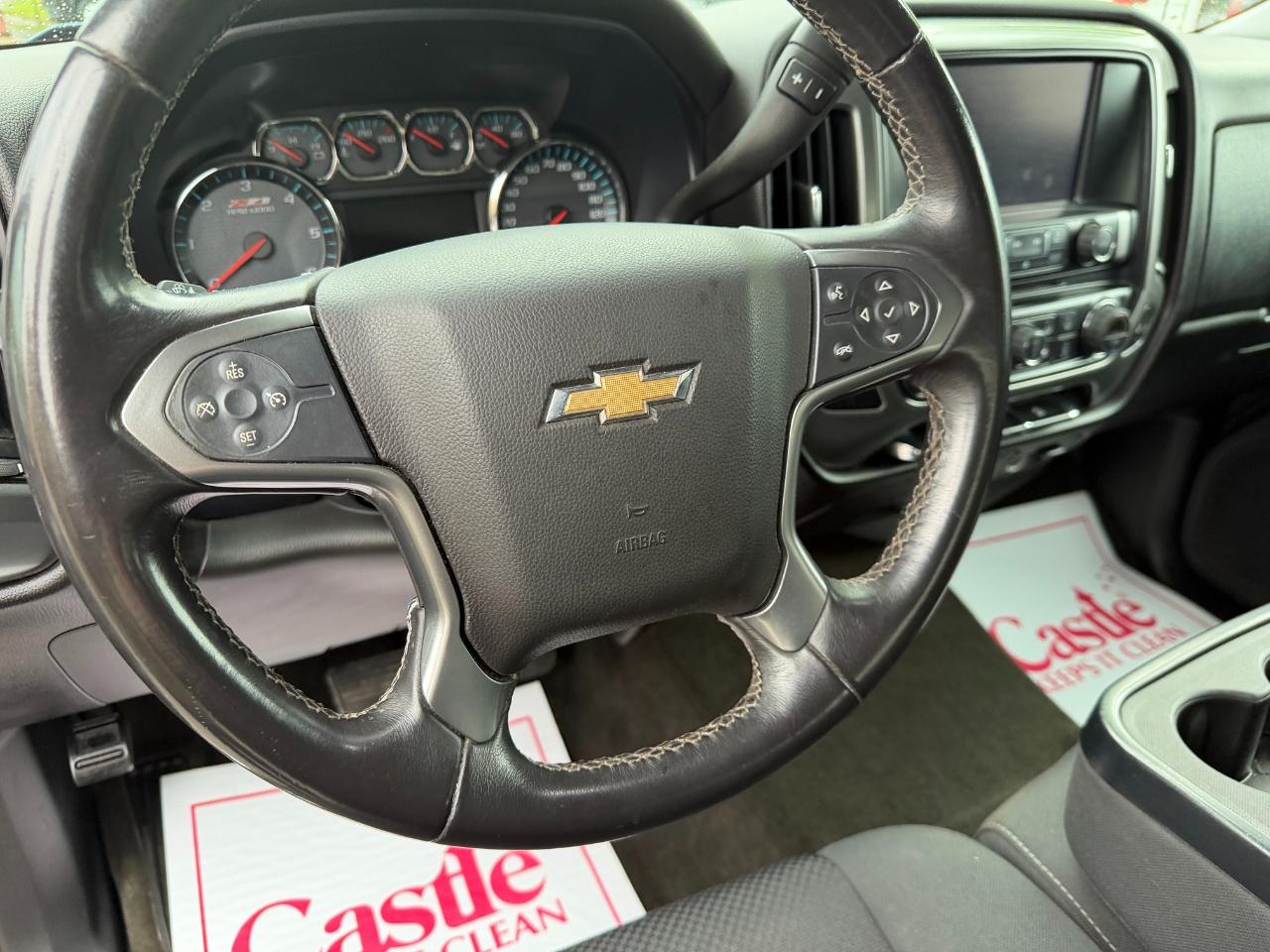 Chevrolet Silverado 1500 4WD Crew Cab 143.5" LT w/2LT 2016