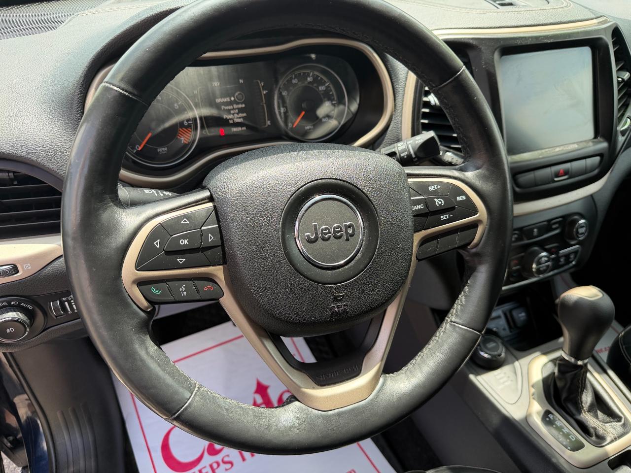 Jeep Cherokee 4WD 4dr Latitude 2015