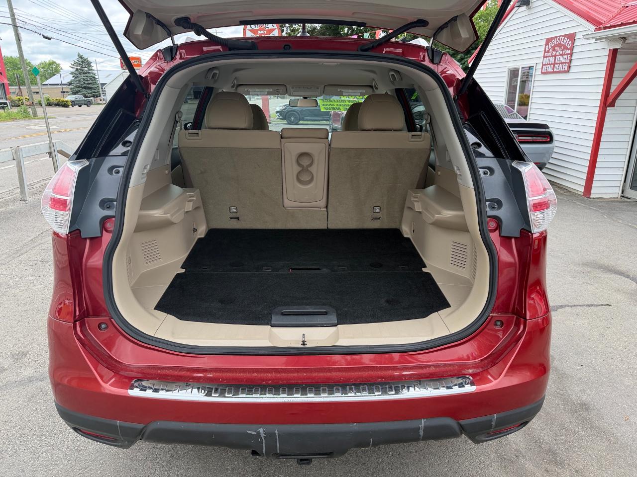 Nissan Rogue AWD 4dr SV 2016