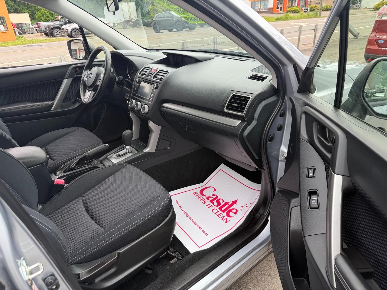 Subaru Forester 2.5i CVT 2017