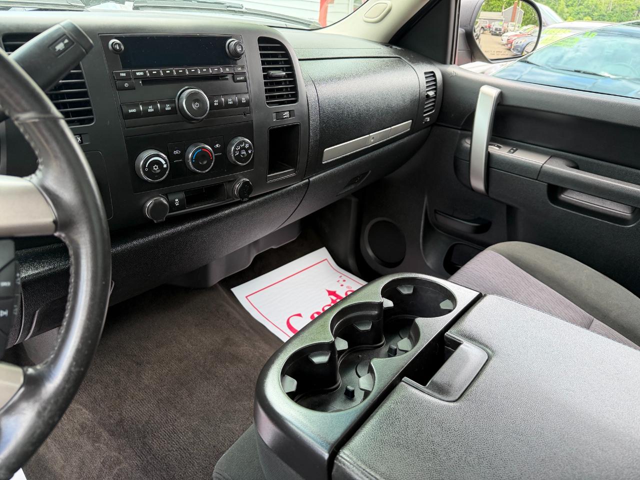 GMC Sierra 1500 4WD Reg Cab 119.0" SLE 2013