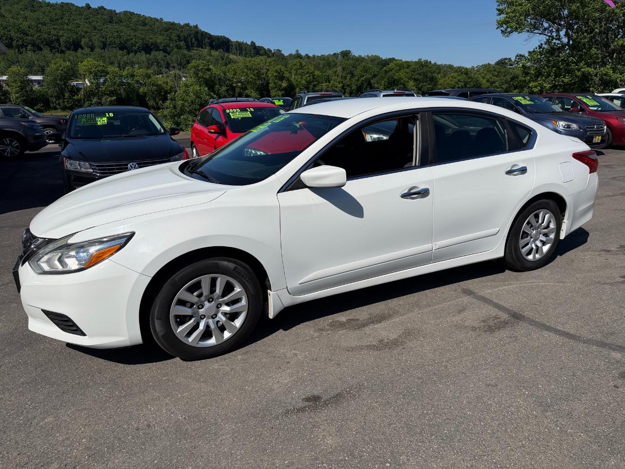 Nissan Altima 4dr Sdn I4 2.5 S 2016