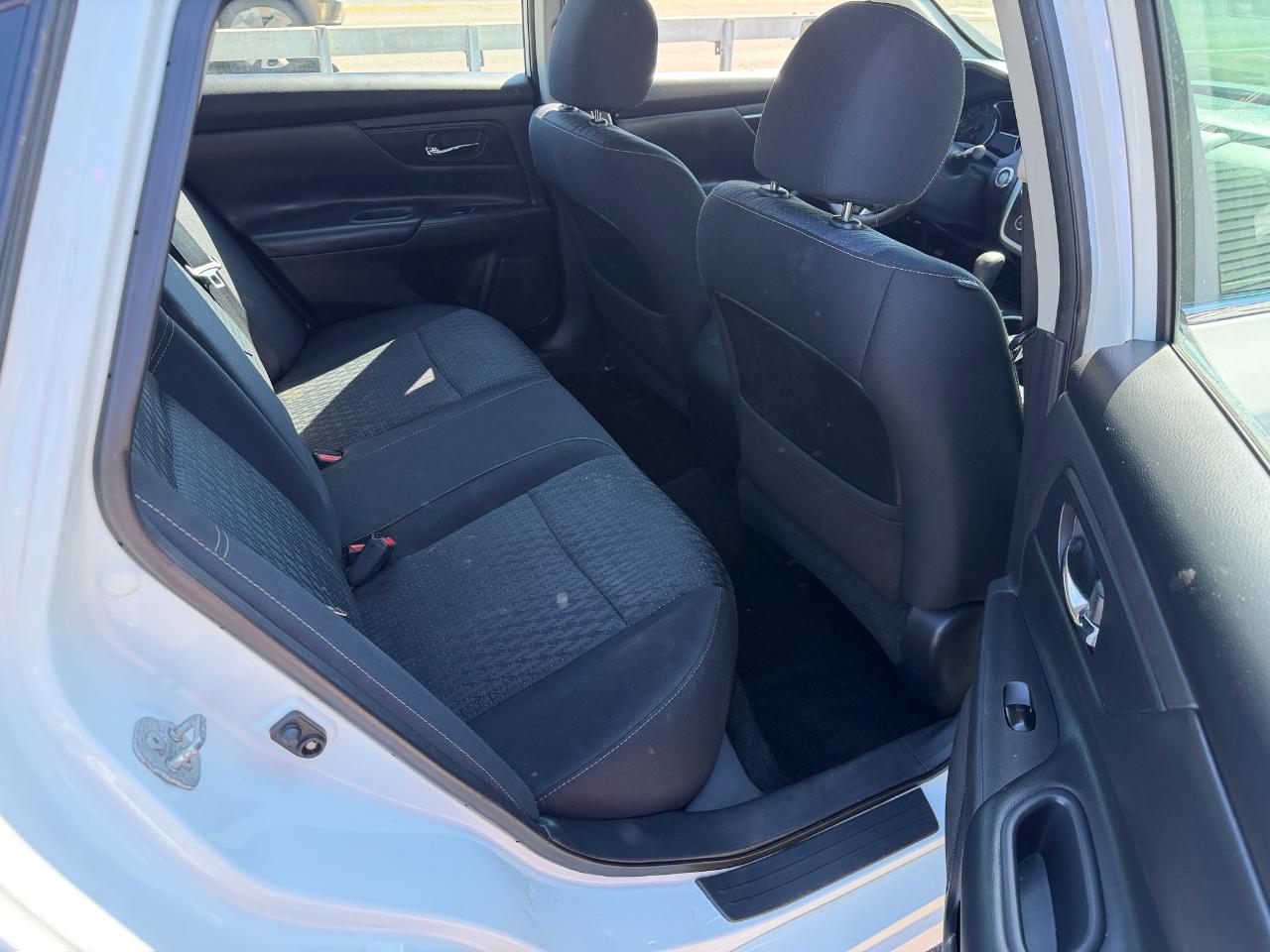 Nissan Altima 4dr Sdn I4 2.5 S 2016