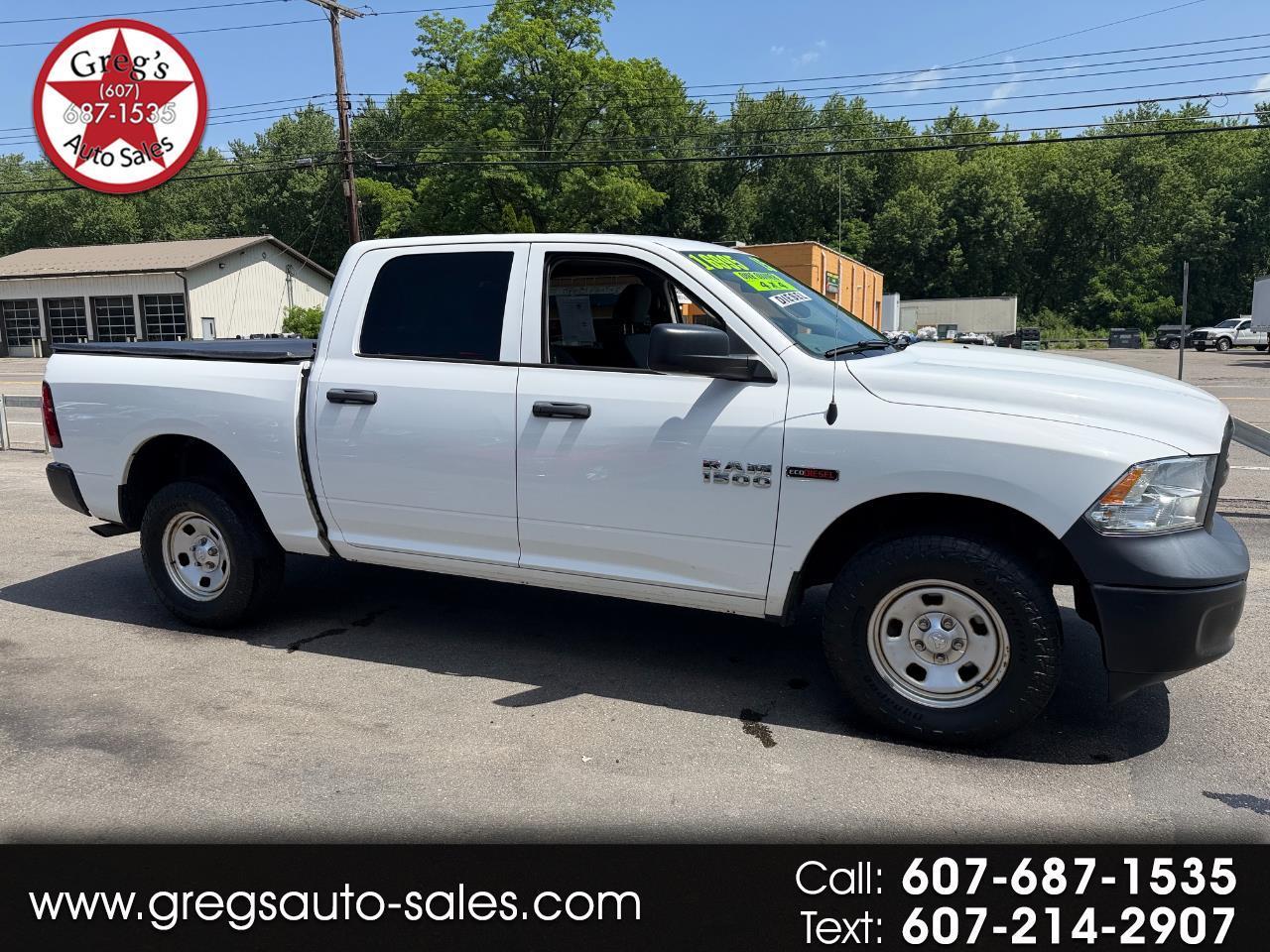 RAM 1500 4WD Crew Cab 140.5" Tradesman 2015