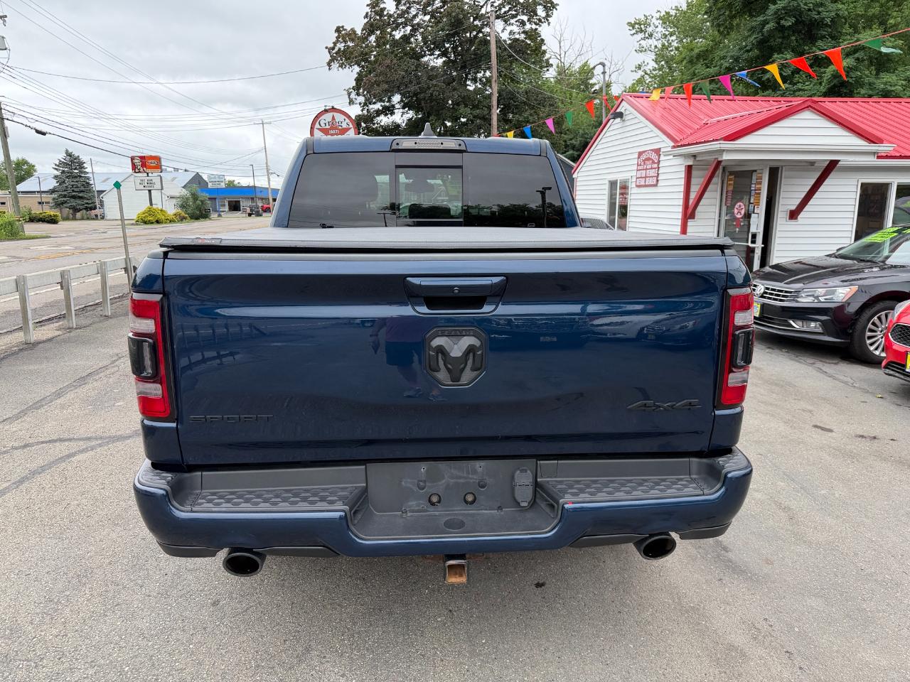 RAM 1500 Sport 4x4 Crew Cab 5'7" Box 2019