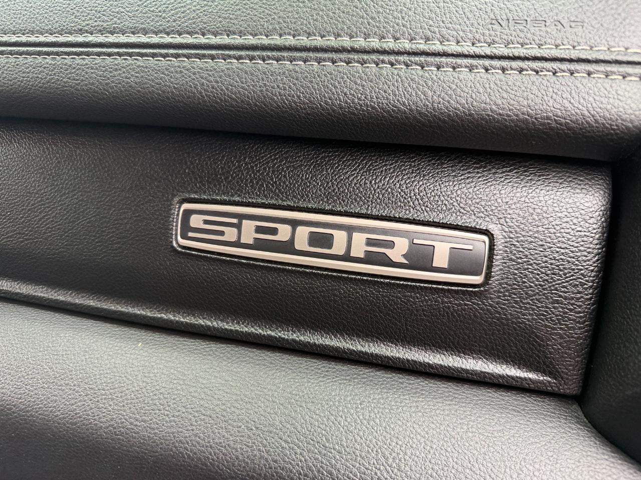 RAM 1500 Sport 4x4 Crew Cab 5'7" Box 2019