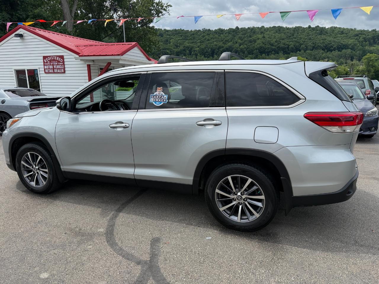 Toyota Highlander XLE V6 AWD (Natl) 2019