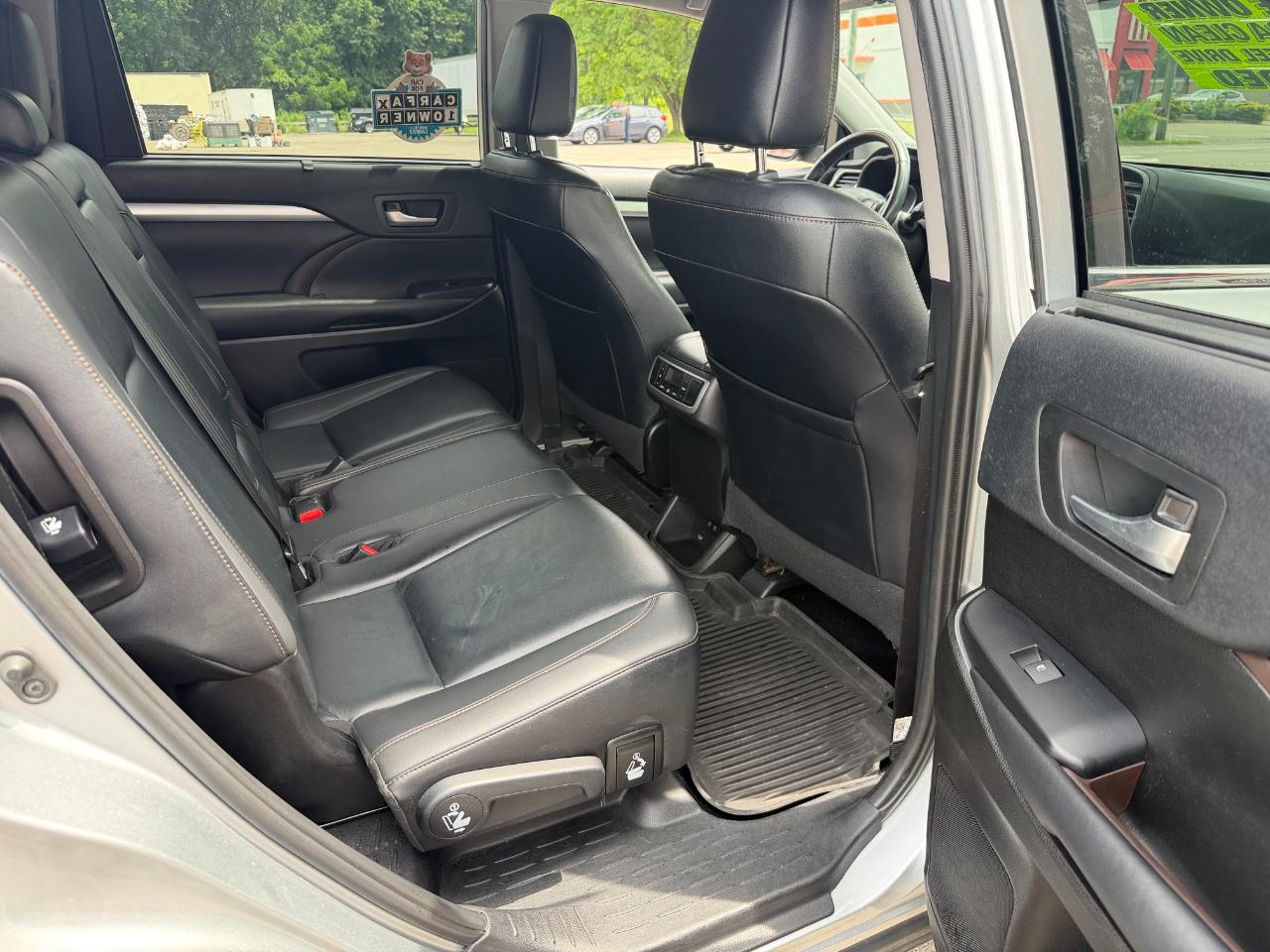 Toyota Highlander XLE V6 AWD (Natl) 2019