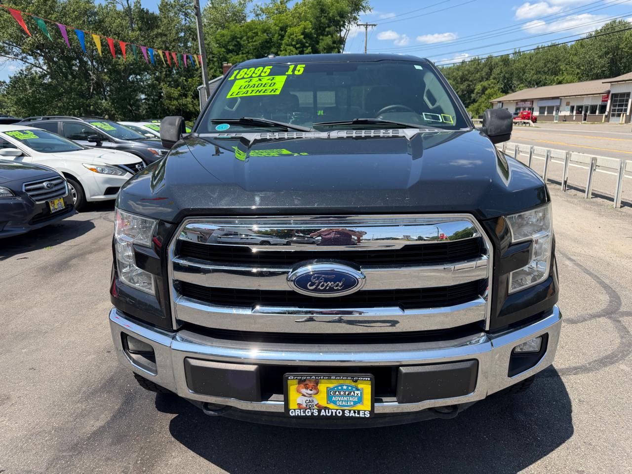 Ford F-150 4WD SuperCrew 145" Lariat 2015