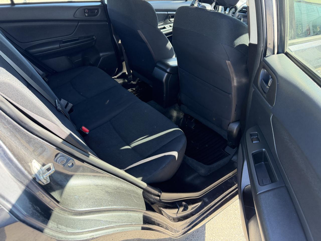 Subaru Impreza Sedan 4dr Auto 2.0i 2013