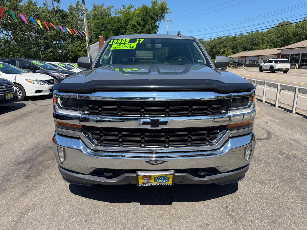 Chevrolet Silverado 1500 4WD Crew Cab 143.5" LT w/1LT 2017