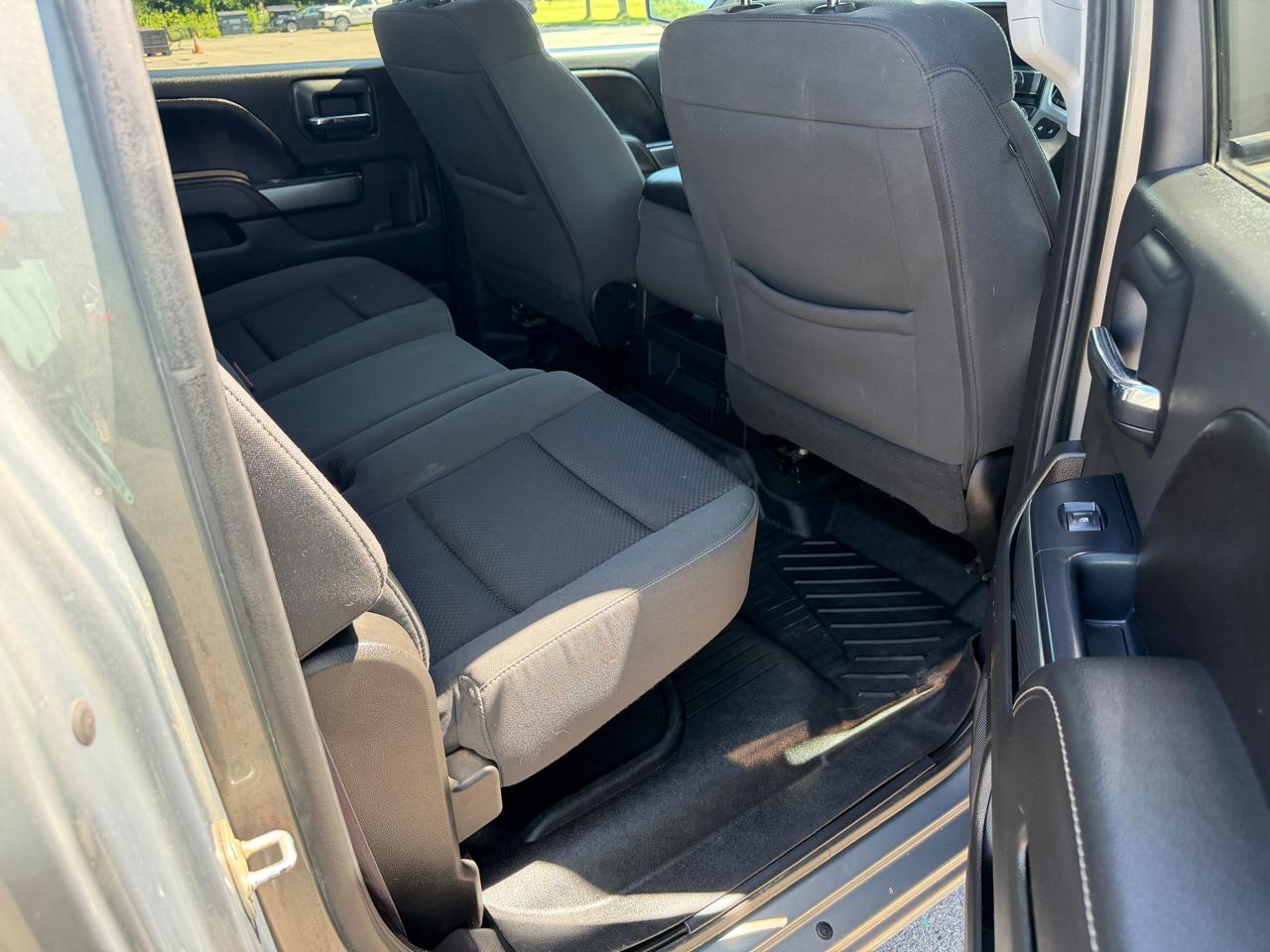 Chevrolet Silverado 1500 4WD Crew Cab 143.5" LT w/1LT 2017