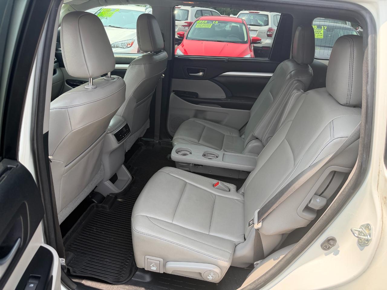 Toyota Highlander XLE V6 AWD (Natl) 2018