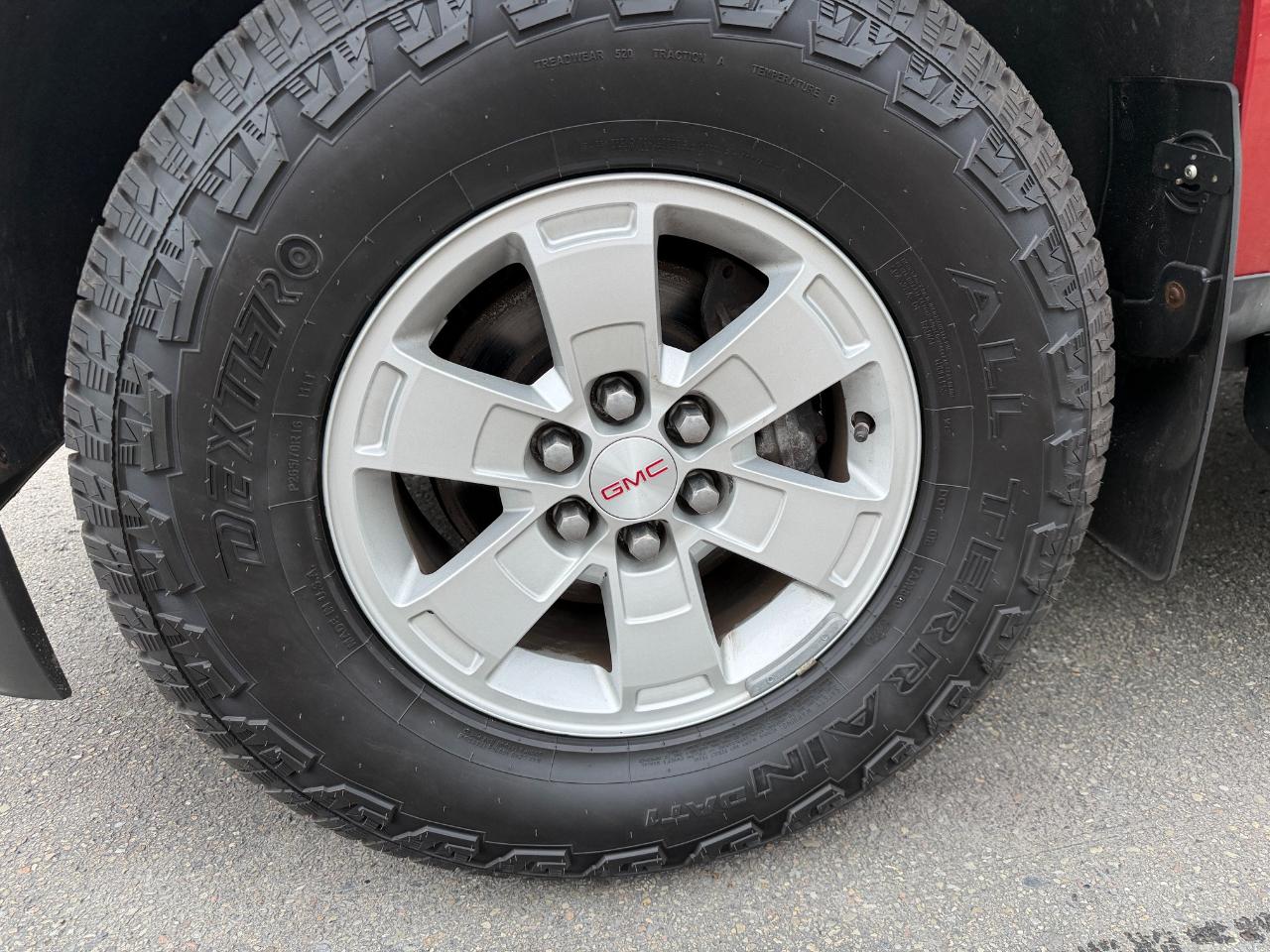 GMC Canyon 2WD Ext Cab 128.3" 2015