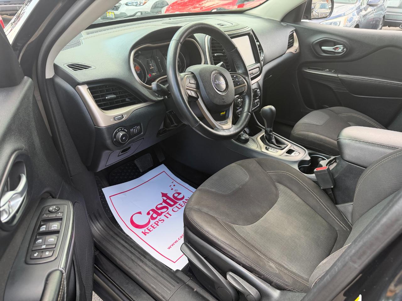 Jeep Cherokee 4WD 4dr Latitude 2016