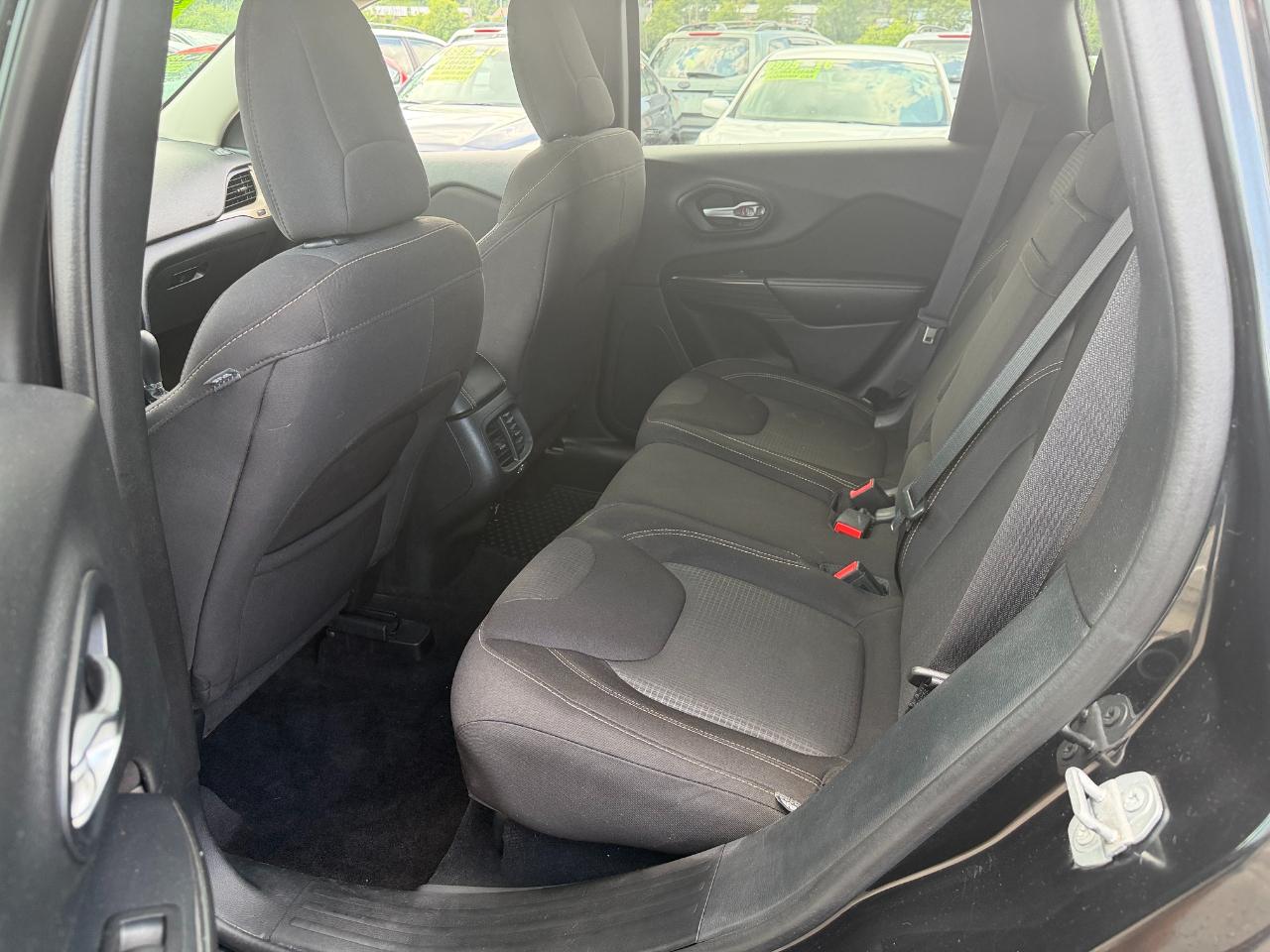 Jeep Cherokee 4WD 4dr Latitude 2016