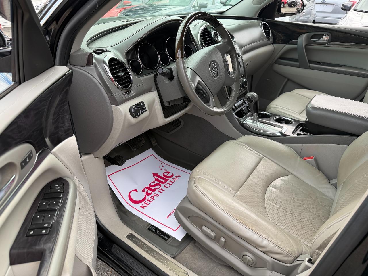Buick Enclave AWD 4dr Leather 2017