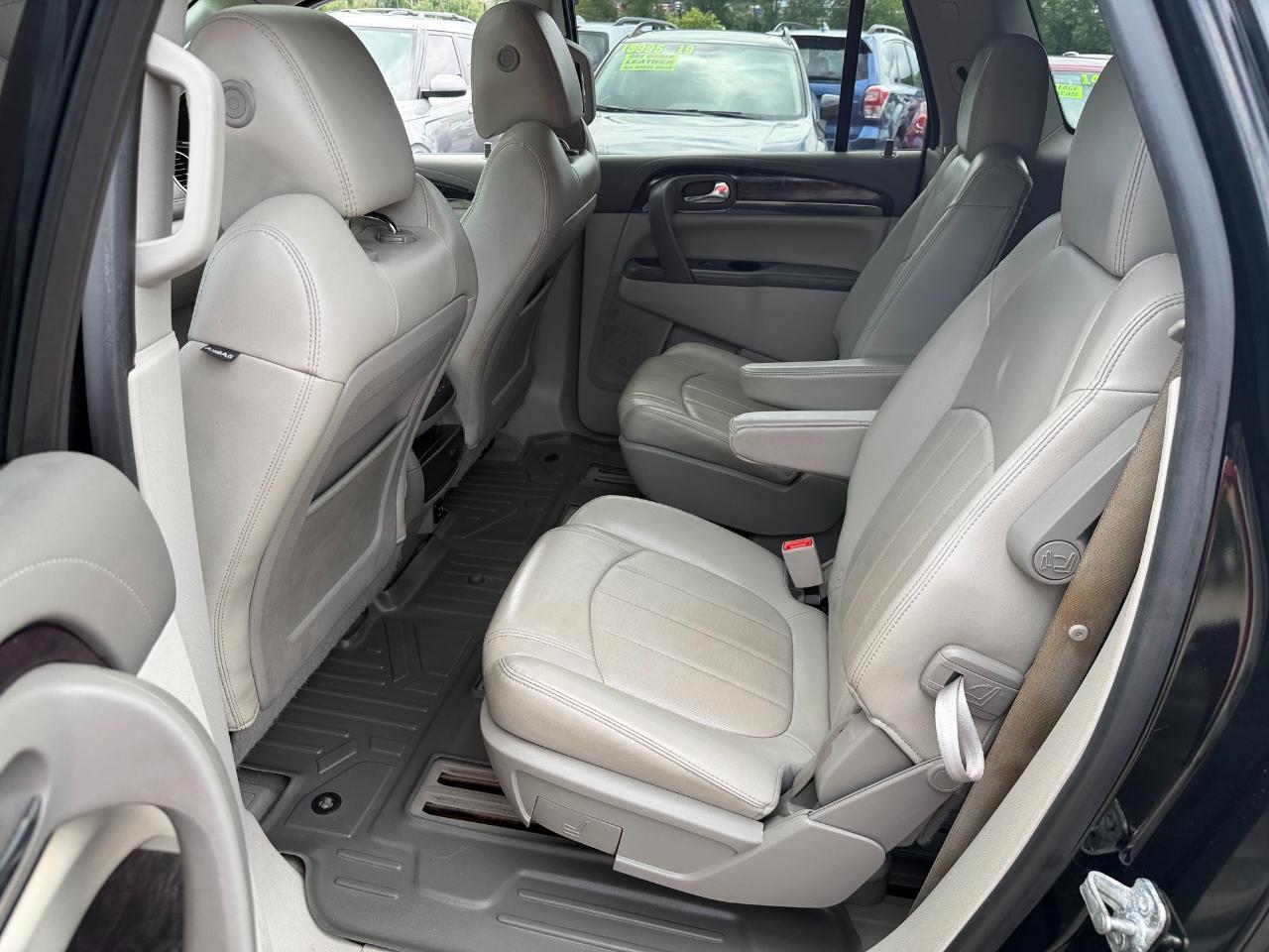 Buick Enclave AWD 4dr Leather 2017