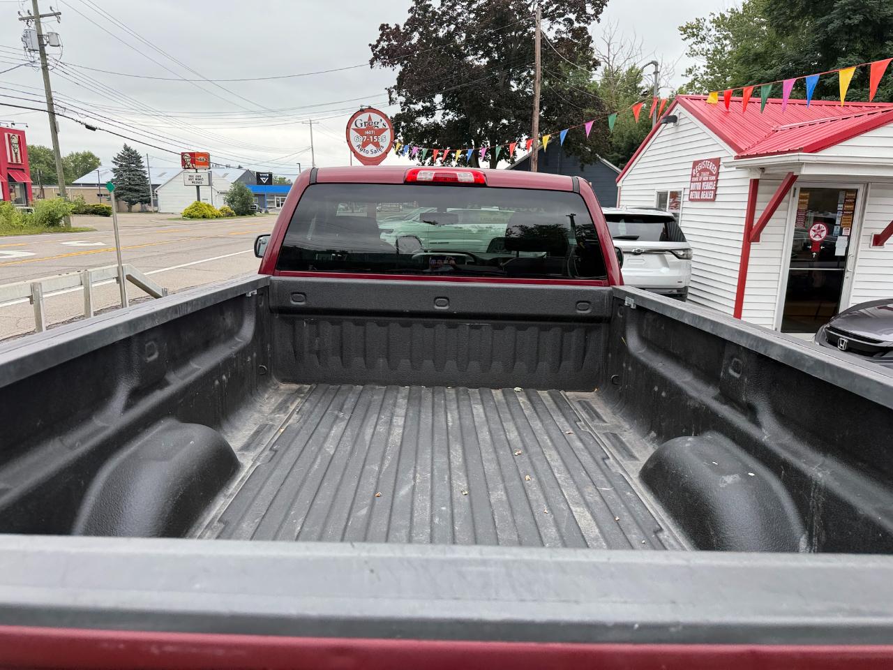 Chevrolet Silverado 1500 4WD Reg Cab 133.0" LT w/1LT 2015