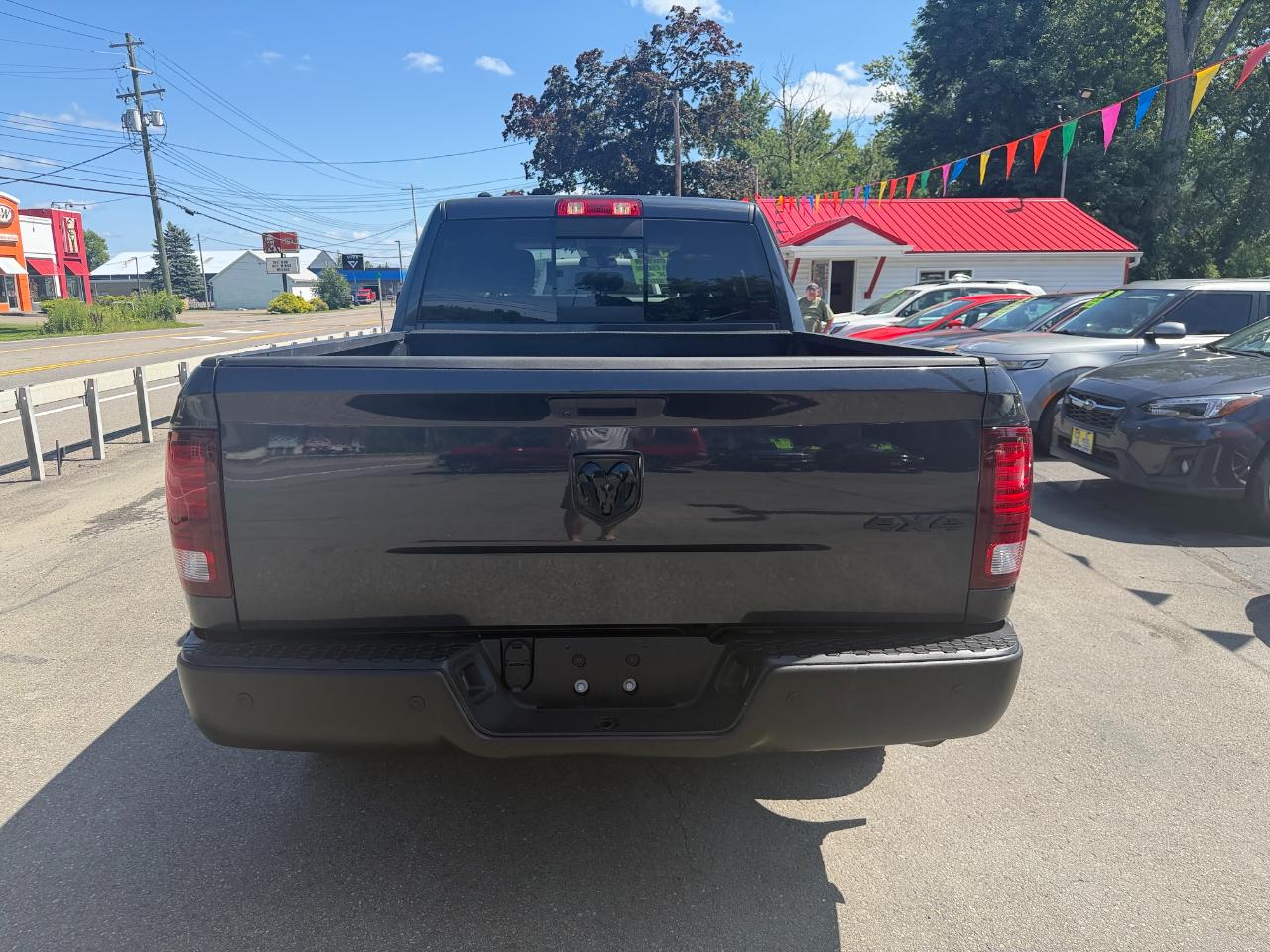 RAM 1500 Classic Warlock 4x4 Quad Cab 6'4" Box 2020