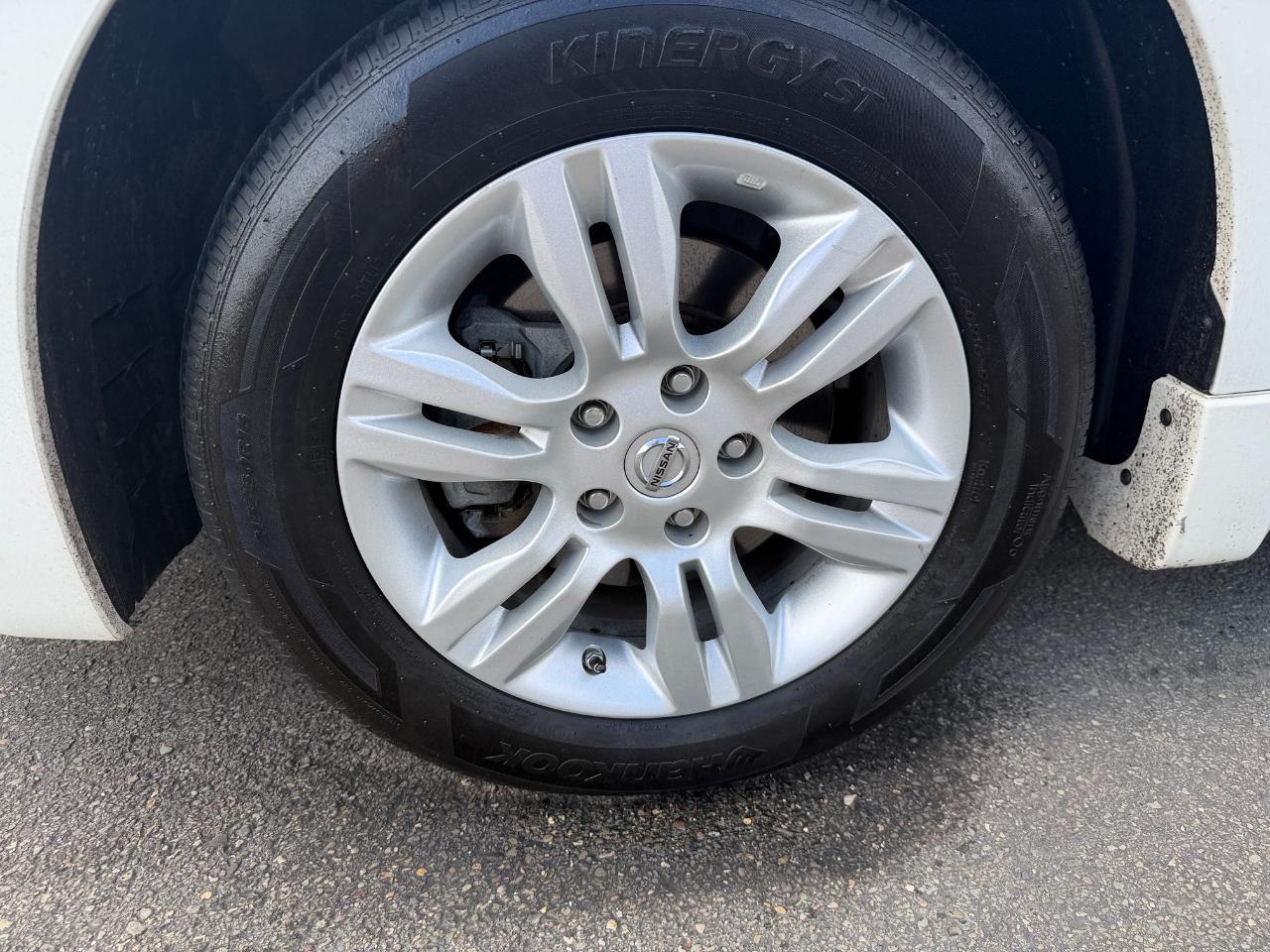 Nissan Altima 4dr Sdn I4 CVT 2.5 S 2012