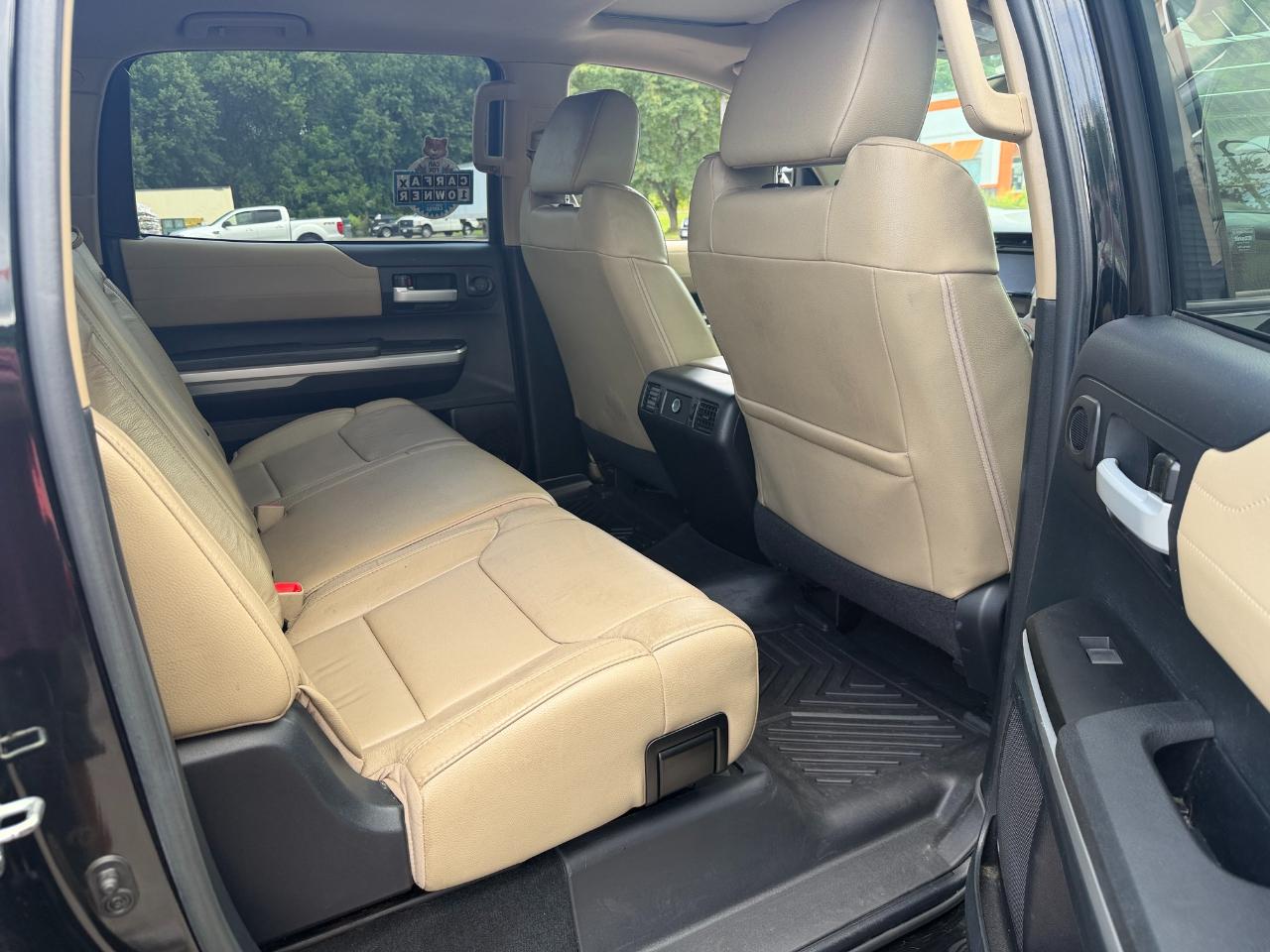 Toyota Tundra 4WD Truck CrewMax 5.7L FFV V8 6-Spd AT LTD (Natl) 2015